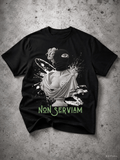 Non Serviam T-Shirt von SMALEMEX mit provokantem Design und modernem Streetwear-Style