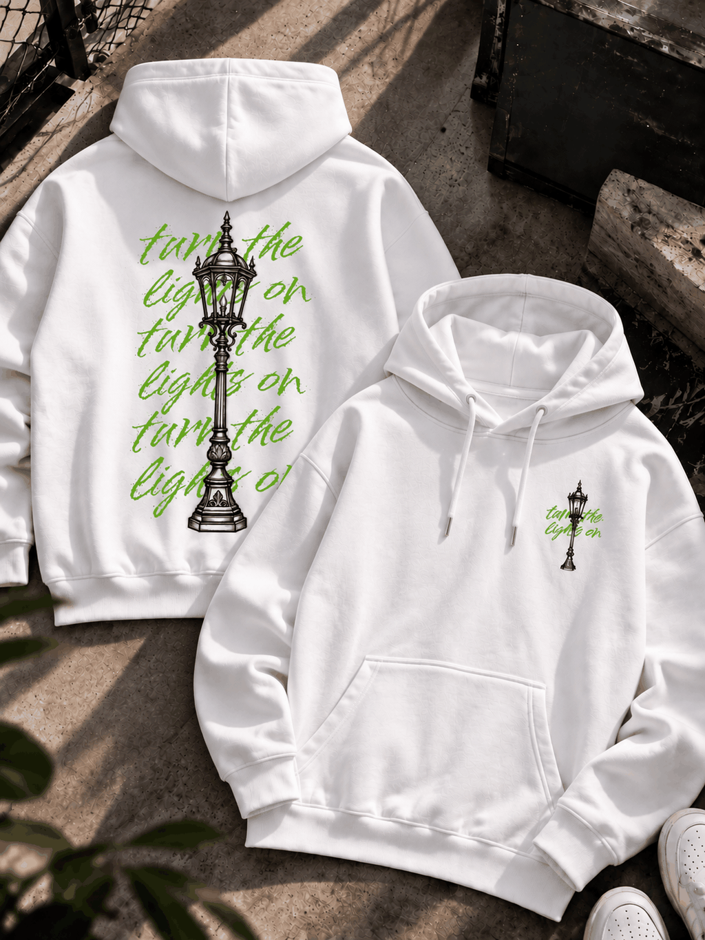 Turn the Lights On Hoodie schwarz und weiß von SMALEMEX